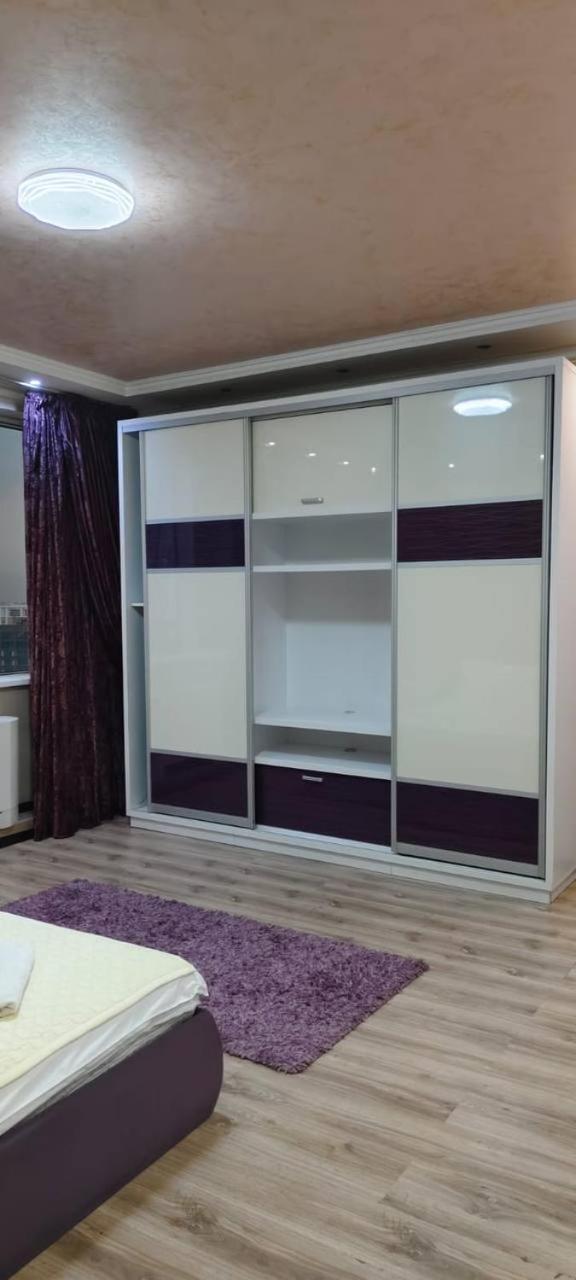 Nurly Tau 2Room Apartments 阿拉木图 外观 照片